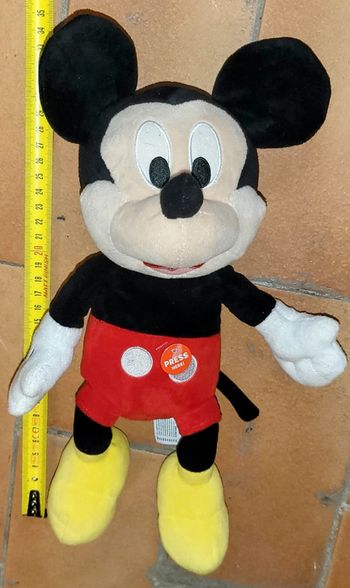 Peluche électronique parlante Walt Disney Mickey Mouse la souris 35 Cm