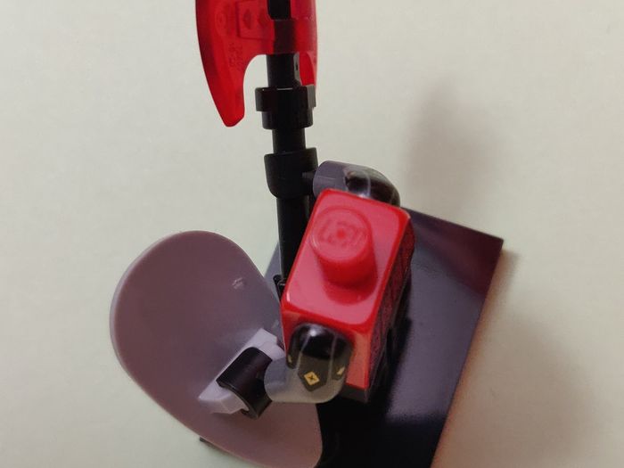 Minifig Lego chevalier vampire et accessoires - Parfait État - avec boîte - Lego Original - photo numéro 2