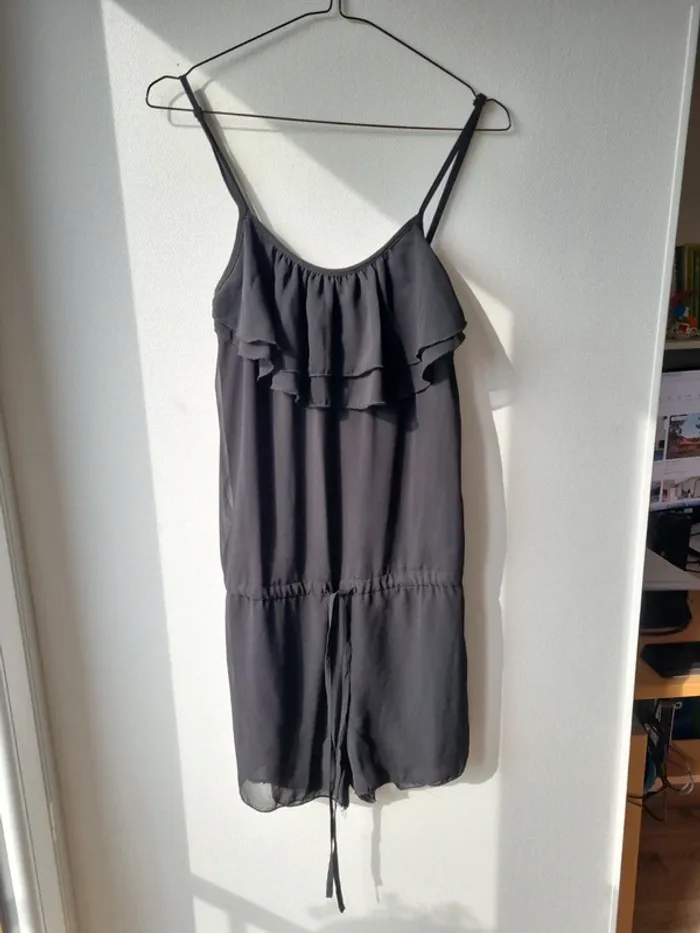 combishort noir a volant new yorker