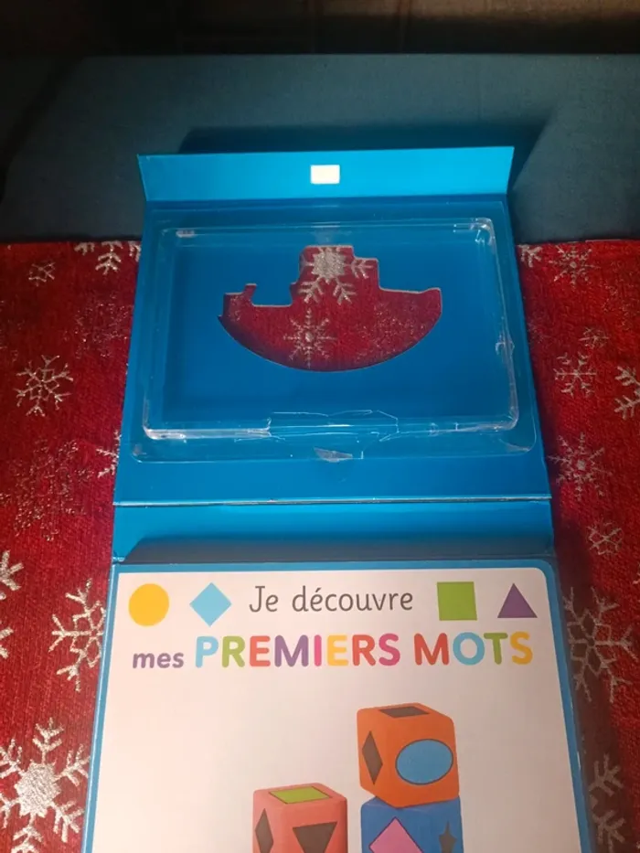 Livre puzzle je découvre mes premiers mots - photo numéro 2