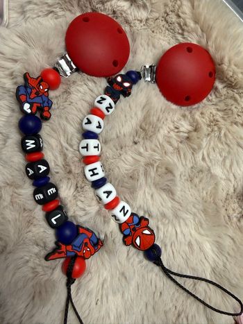 Attache tétine Spiderman 