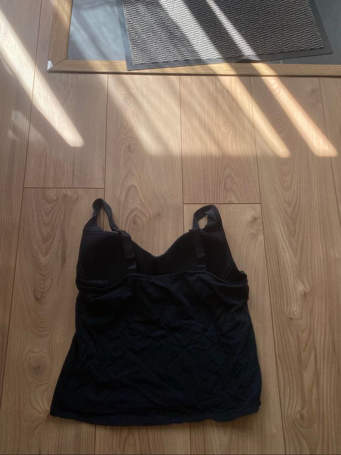 Débardeur avec soutien gorge intégré - photo numéro 5