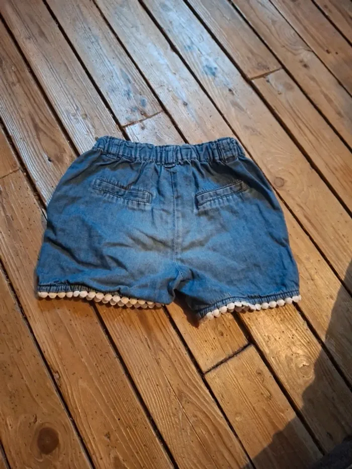Short 24 mois - photo numéro 3
