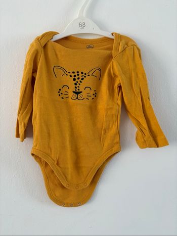 Lot de 4 body t 12 mois