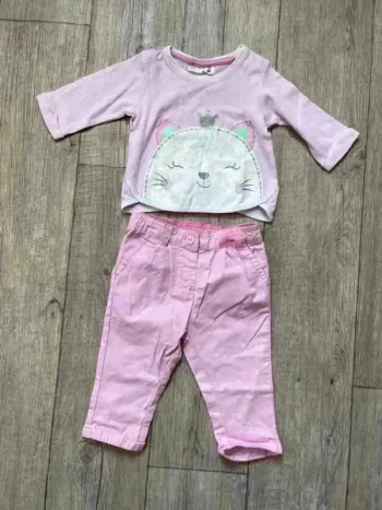 Joli ensemble 4/6 mois