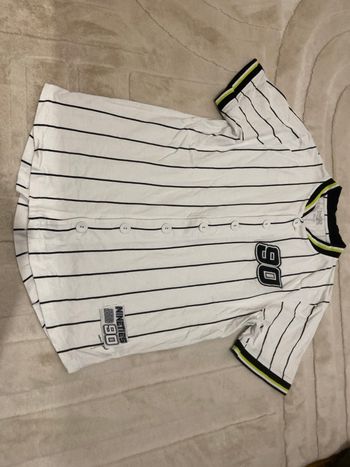 Gilet , chemise sans manches 