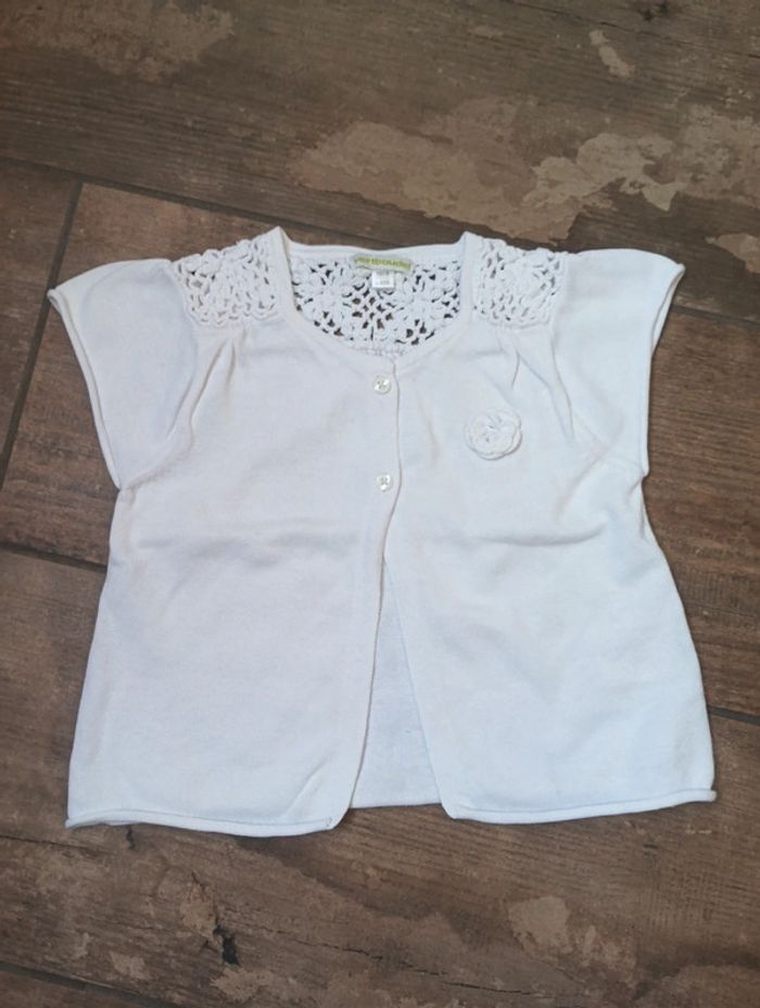 Gilet bolero blanc manches courtes Fille 5 ans broderie Vertbaudet