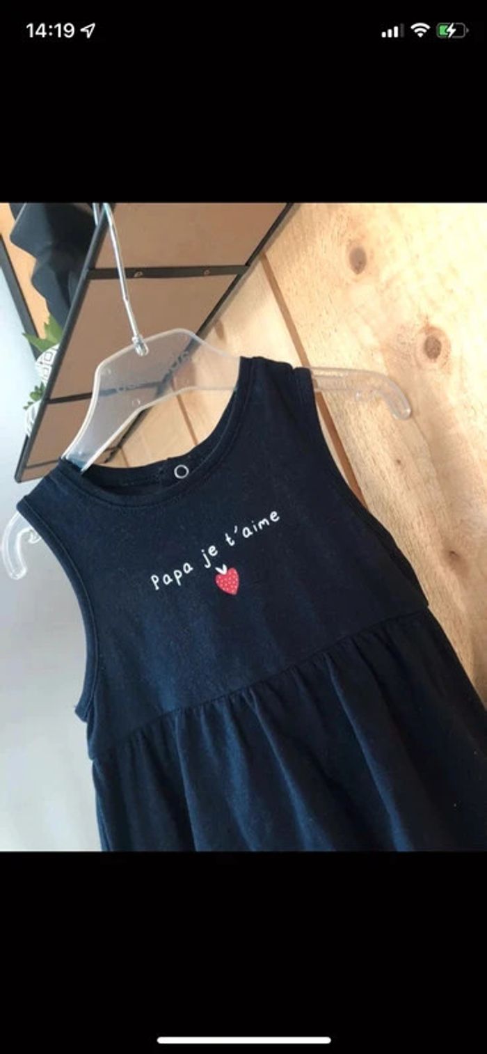 Jolie petite robe 9 mois