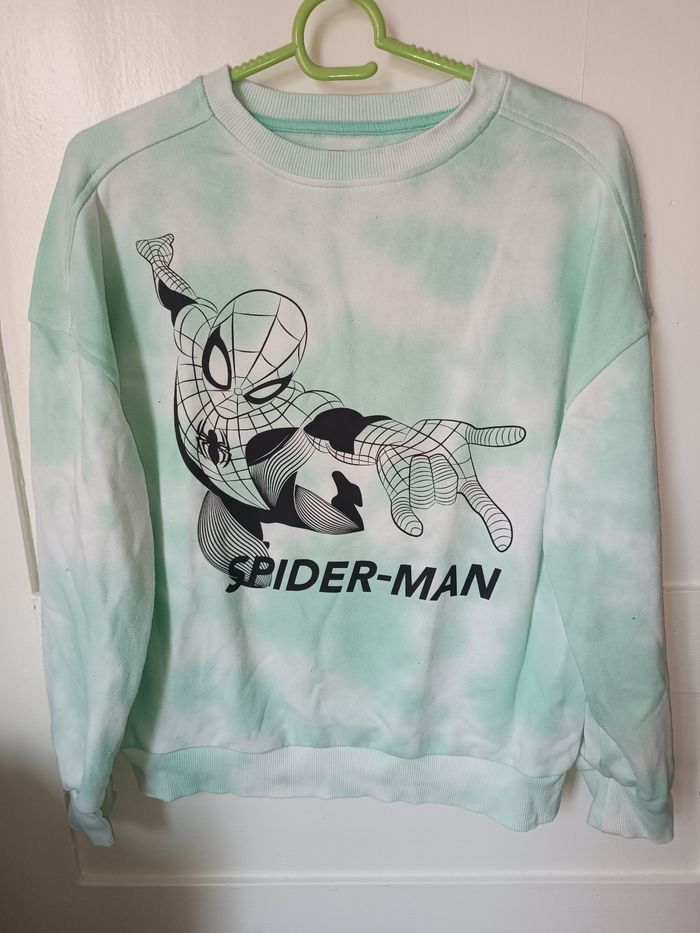 Pull spiderman 12 ans