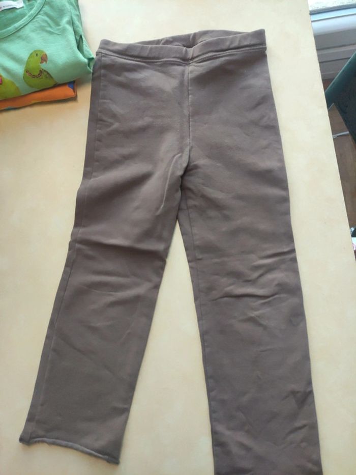 Lot 4 ans : 1 jegging DPAM, 1 t-shirt Tuc Tuc, 1 t-shirt Emoi - photo numéro 9