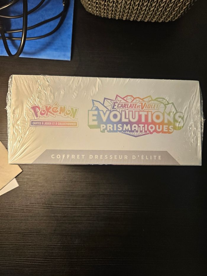 ETB EV8.5 Évolutions Prismatiques Scellée FR - photo numéro 4