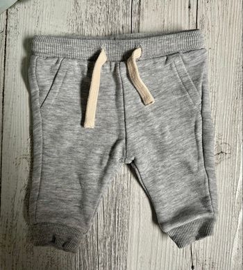 🐨 Jogging molletonné Kiabi - 1 mois