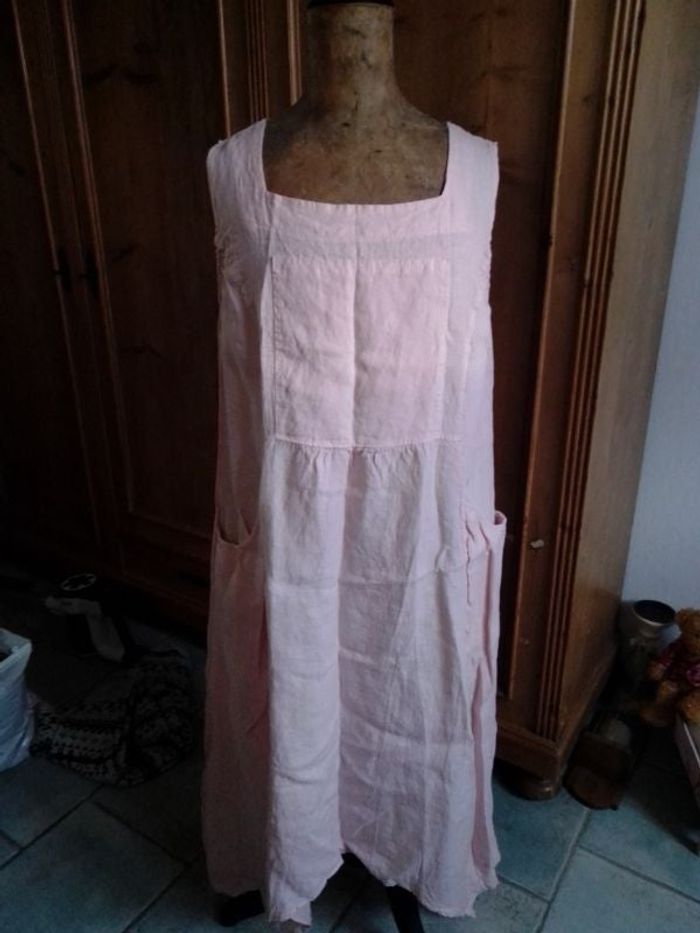 Robe longue rose clair