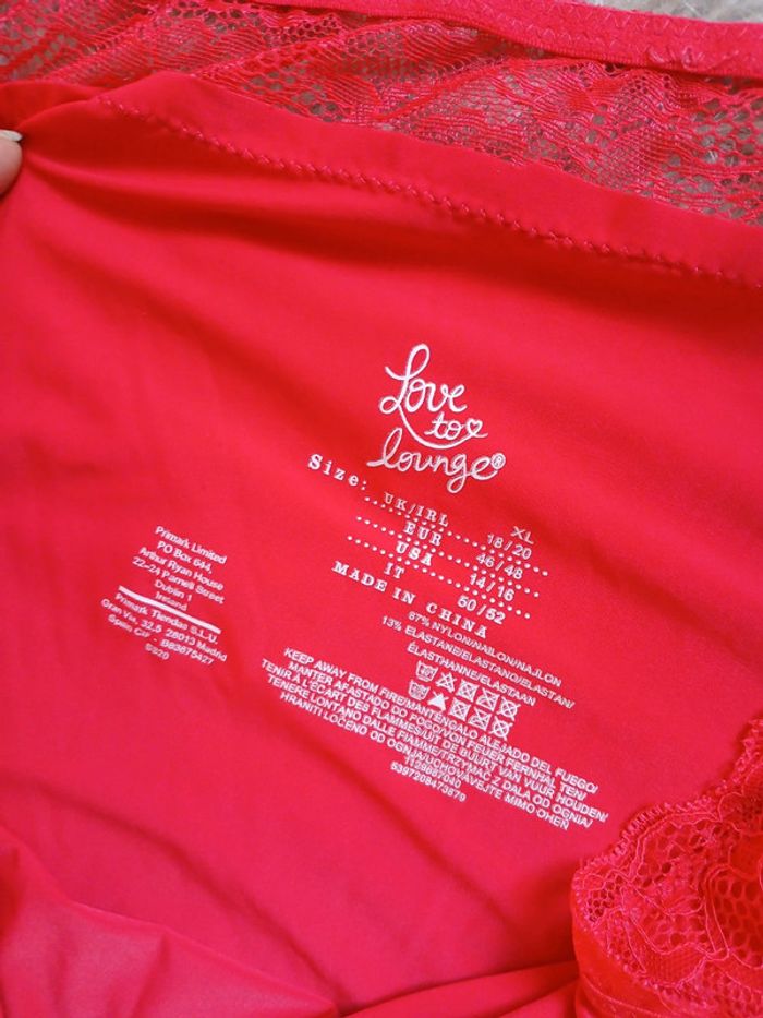 Tenue de nuit Love To Lounge taille 46/48 - photo numéro 5