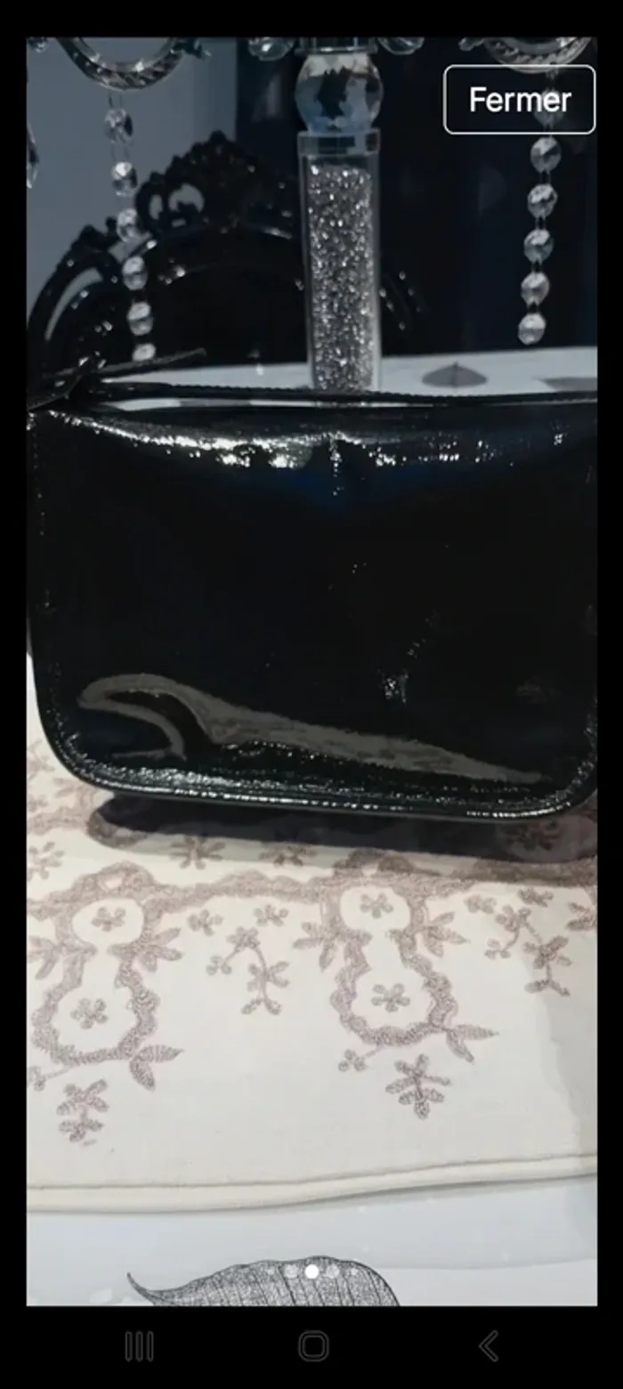 Sac longchamp en bandoulière petites imperfections voir photos - photo numéro 4