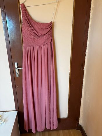 Robe de cérémonie