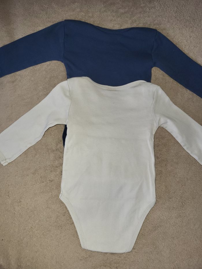 Bodys 12 mois - photo numéro 3