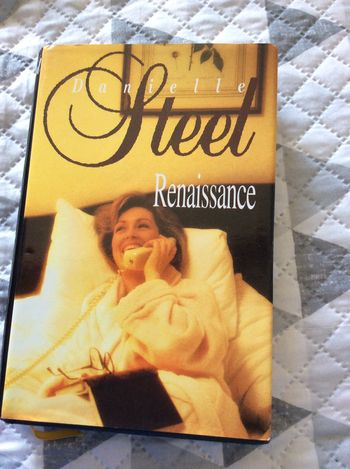 #renaissance Danielle Steel