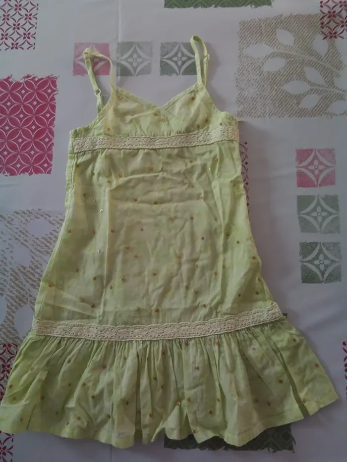 Robe d été à petites bretelles 3 ans (207)