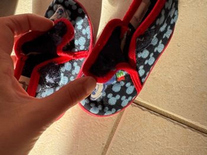 Chaussons Mickey - photo numéro 8