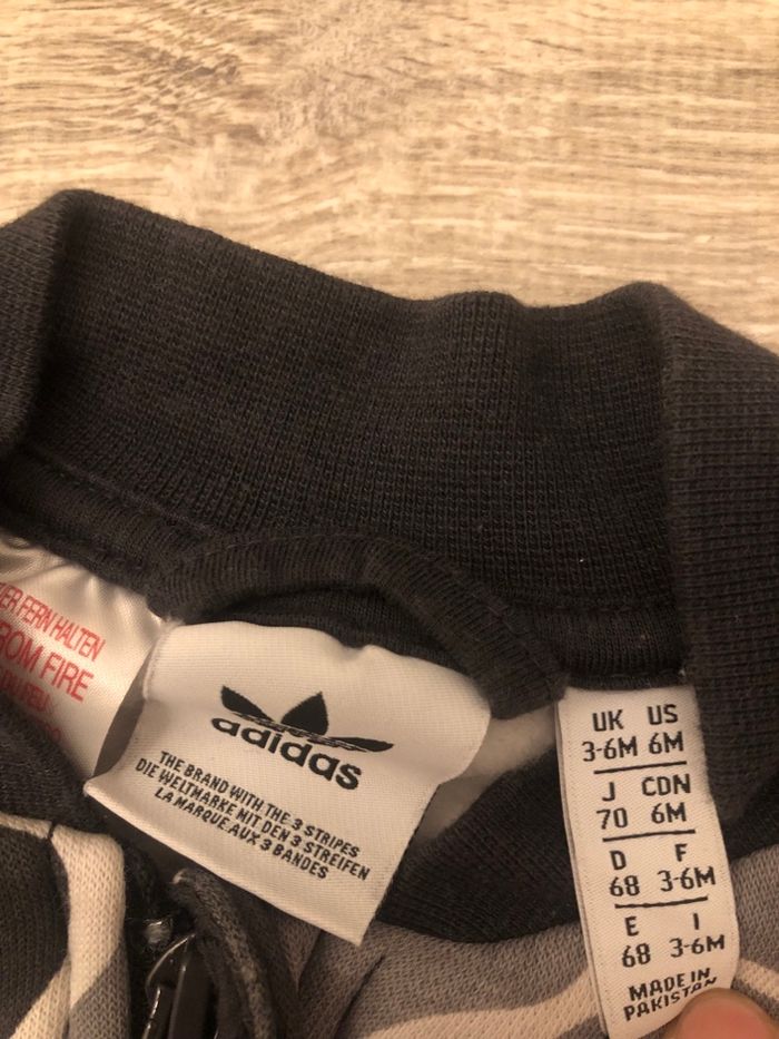 Ensemble adidas 3/6 mois - photo numéro 4