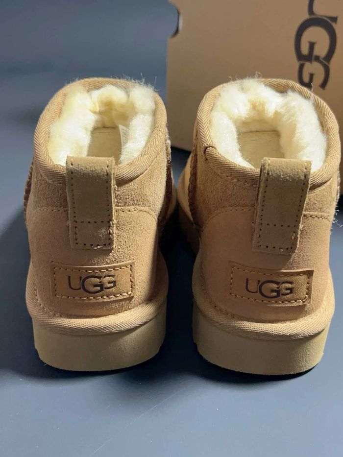 UGG Ultra Mini 38 - photo numéro 5