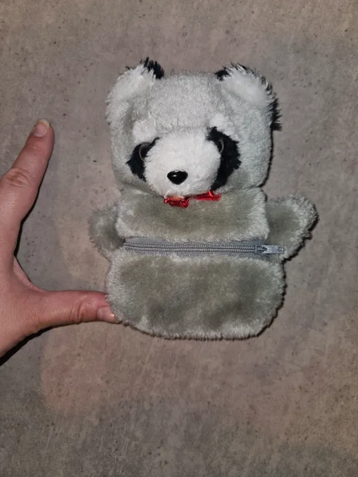 Petite peluche koala 🐨 avec compartiment portefeuille – trop mignonne ! - photo numéro 2