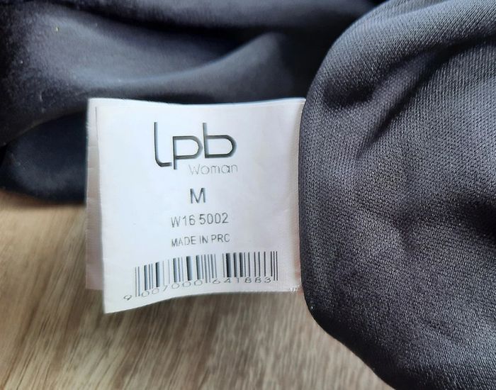 Robe noire Les petites bombes, taille M - photo numéro 5