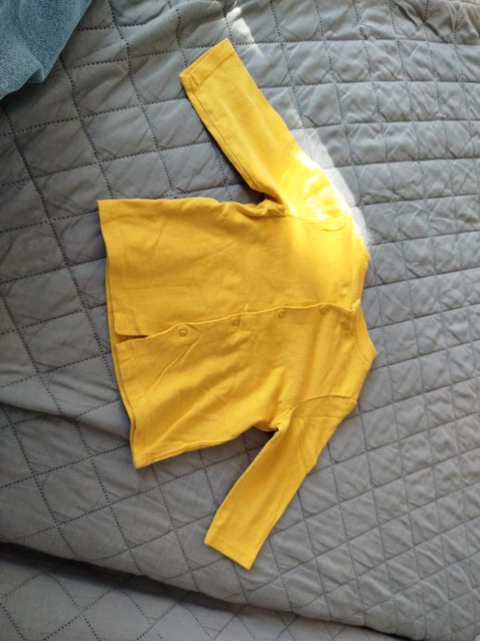 Tee-shirt manche longue 3 mois - photo numéro 3