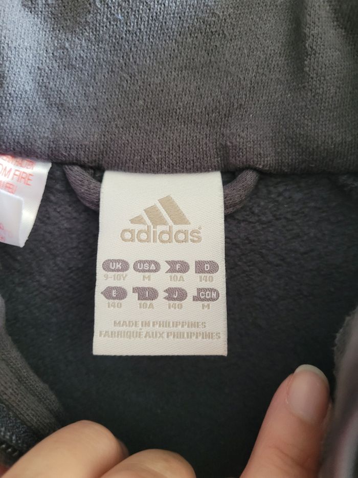Adidas veste grise et violette 10ans - photo numéro 3