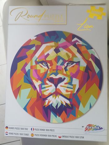 Puzzle 1000  Rond " LION " NEUF