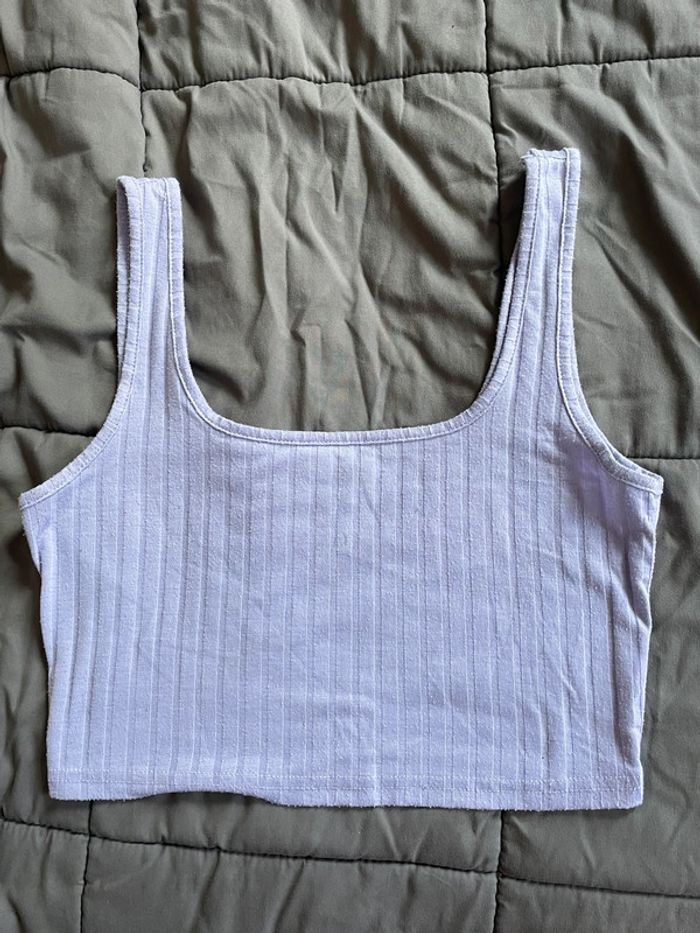 haut violet crop top