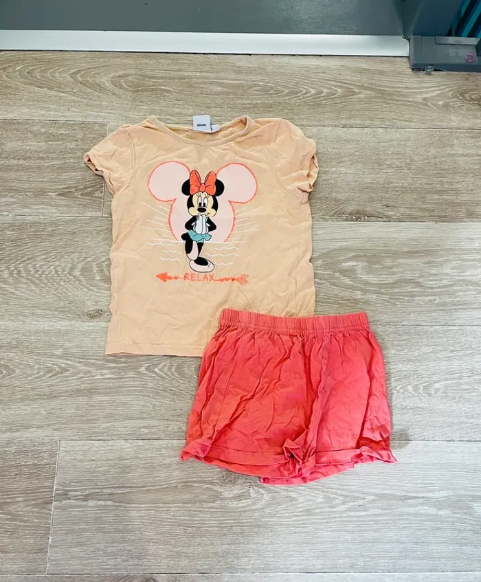 Pyjama fille Minnie 6 ans - photo numéro 3