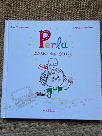 Livre Perla casse des œufs