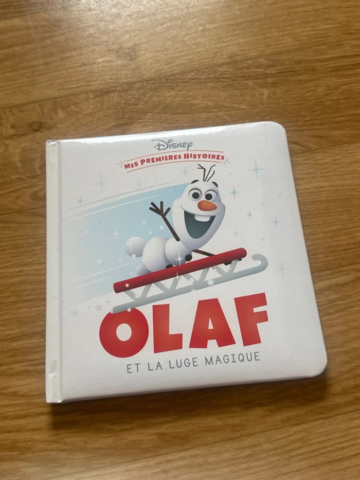 Livre mes premières histoires Olaf et la luge magique