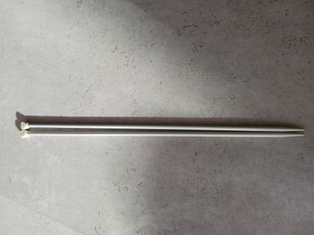 Aiguilles à tricoter n° 5 longueur 30 cm grise