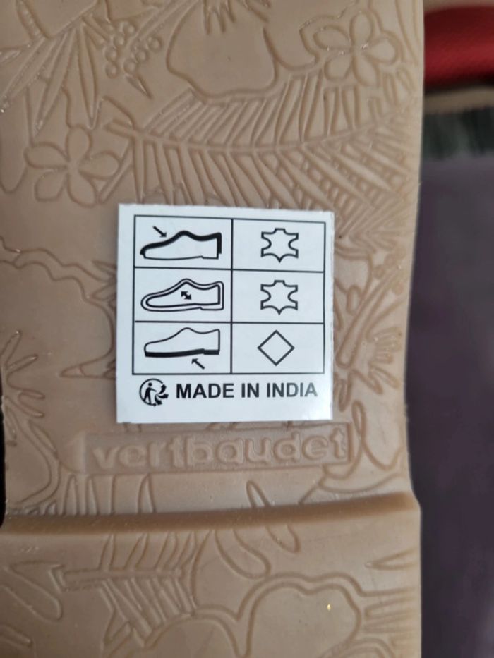 Sandales Vertbaudet cuir neuves taille 29 - photo numéro 7