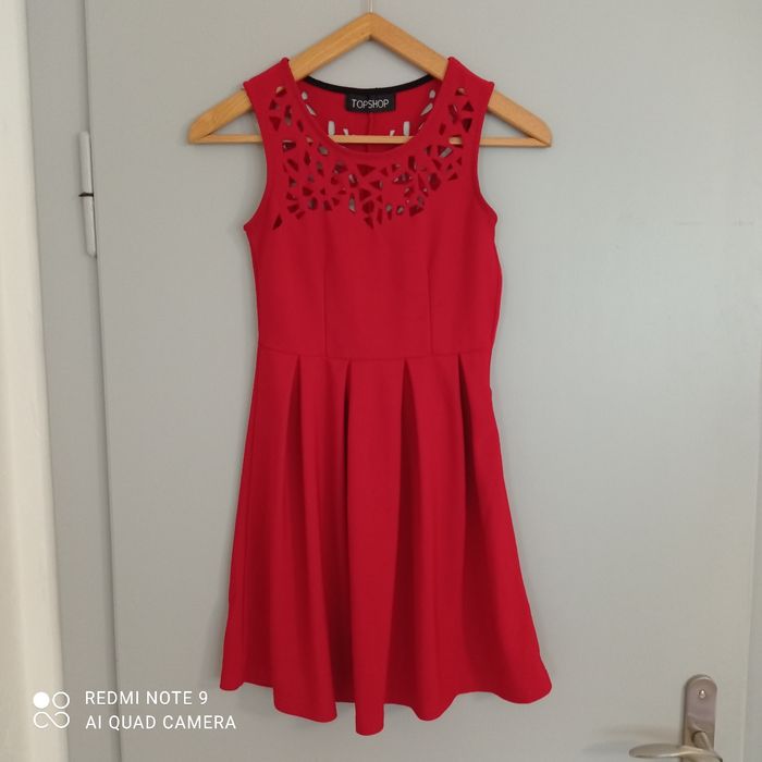 Robe rouge t36 Topshop - photo numéro 2