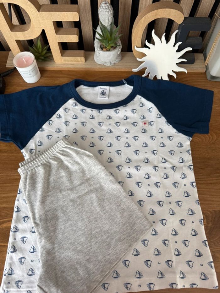 Pyjama 2 pièces Petit Bateau 5 ans 100% coton