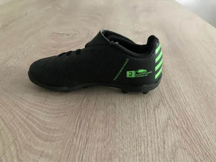 Chaussures de football Enfant Décathlon - photo numéro 2