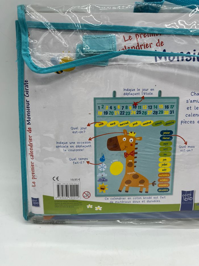 Le premier calendrier de Monsieur Girafe avec son calendrier tissu et ces pièces Velcro - photo numéro 3