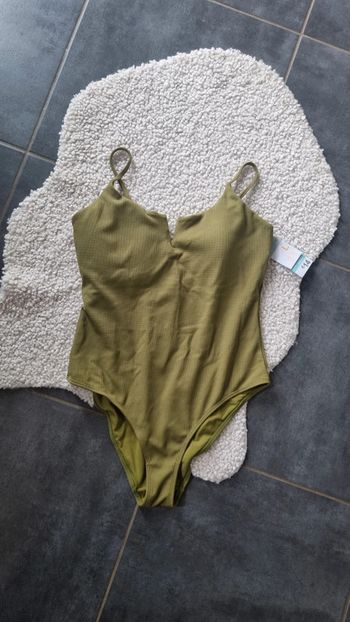 Maillot de bain neuf vert 1 pièce 46 48 xxxl