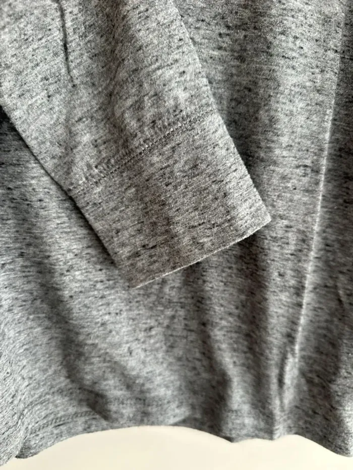 T-shirt manches longues gris homme Taille XS american eagle – Basique & confortable - photo numéro 5
