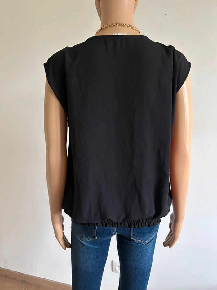 Blouse noire et dorée sans manches Naf Naf taille 36 jamais portée - photo numéro 7