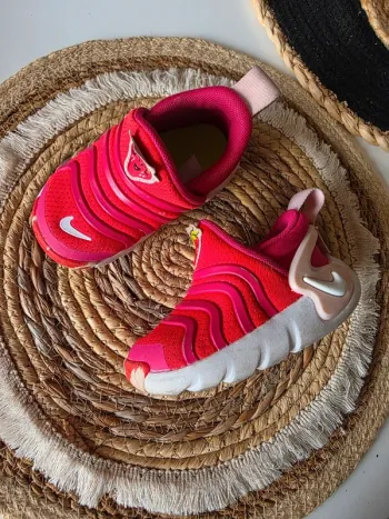 Nike dynamo go