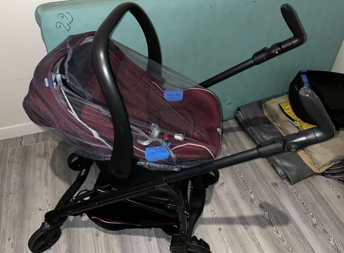 Poussette Chicco - photo numéro 2