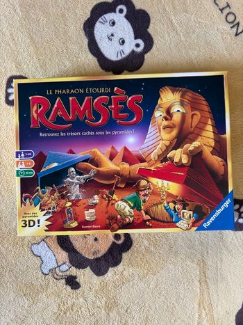 Neuf jeux de société ramsès 