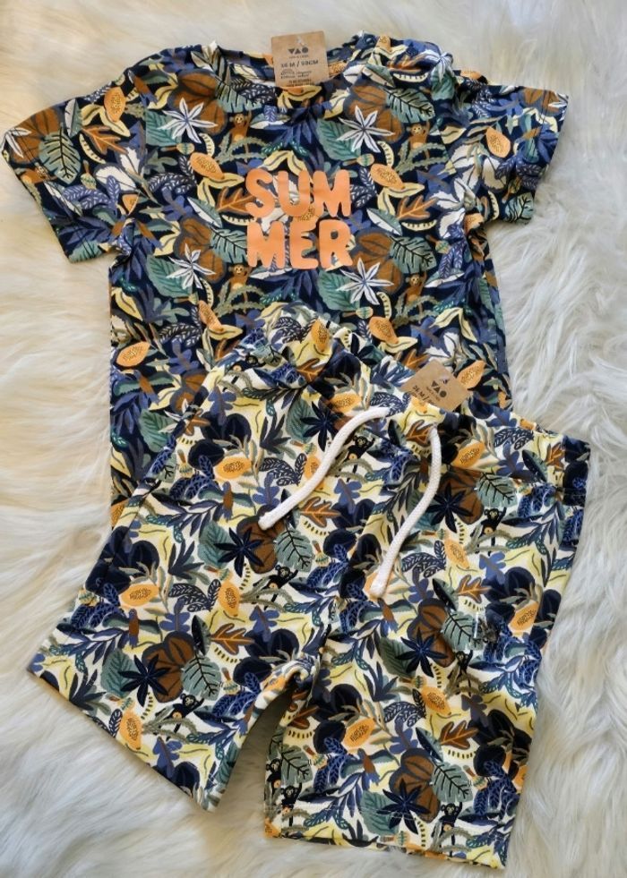 NEUFS (NON PORTÉS) 🏷🏷😍🤩💙superbe ensemble tee shirt mc et short 36mois (98cm) garçon (ferme)⚘️🤩😍
