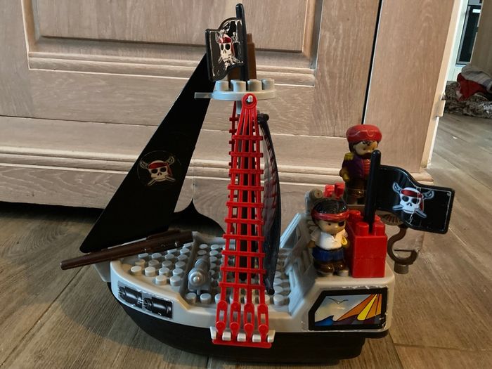 Bateau pirate Ecoiffier Abrick - photo numéro 7