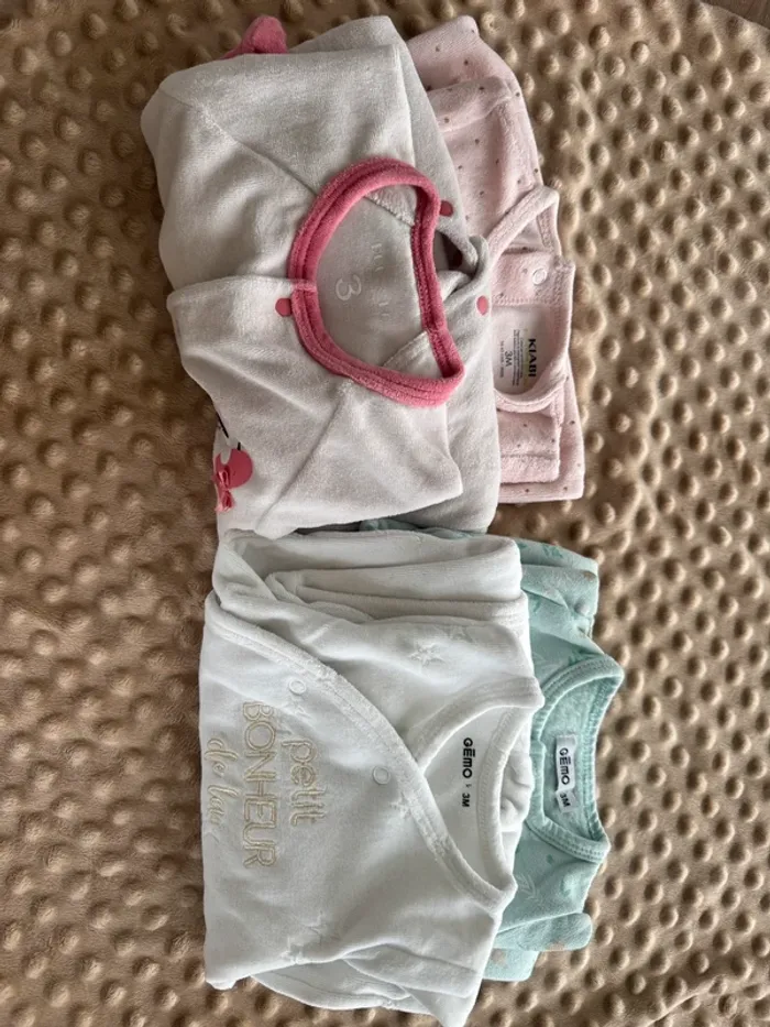 4 pyjamas chauds